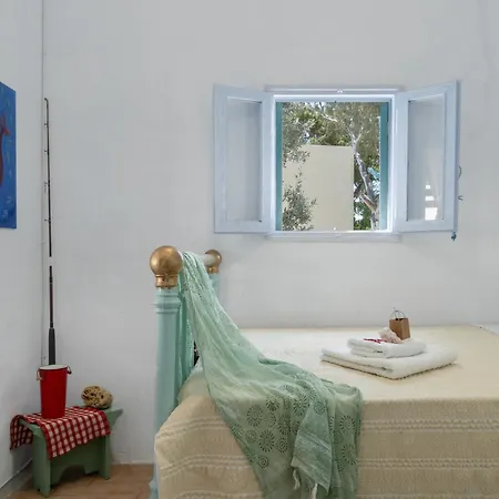 Gallery House * Telendos