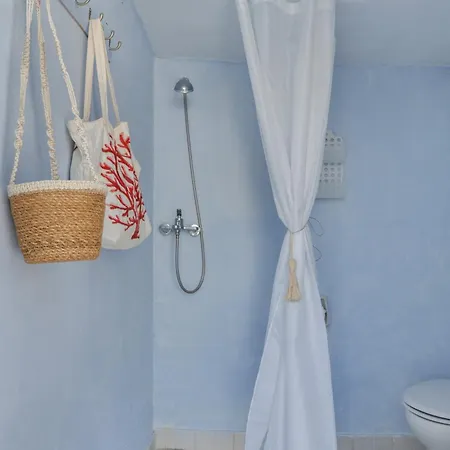 Gallery House Telendos